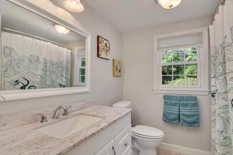 8 Dove Ln, Mashpee, MA 02649 photo 22