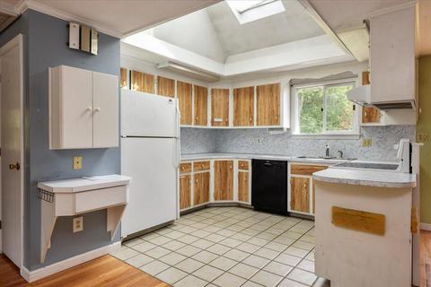 400 Route 149 Rd, Marstons Mills, MA 02648 photo 6