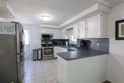 4 Hemlock Dr, Mashpee, MA 02649 photo 7