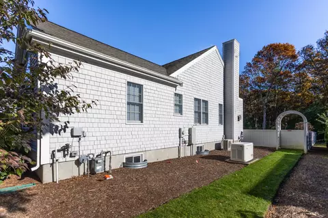61 Falling Leaf Ln, Osterville, MA 02655 photo 6