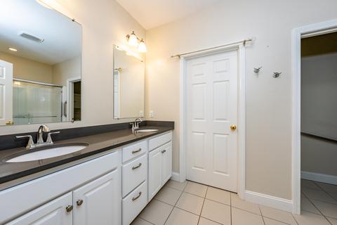 39 Grey Hawk Dr, Mashpee, MA 02649 photo 9