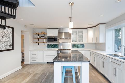 1206 County Rd, Cataumet, MA 02534 photo 9