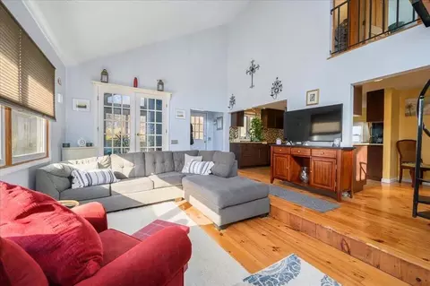 15 Lincoln Hwy, Wareham, MA 02571 photo 4