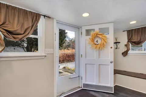 4 Anthonys Way, Buzzards Bay, MA 02532 photo 3
