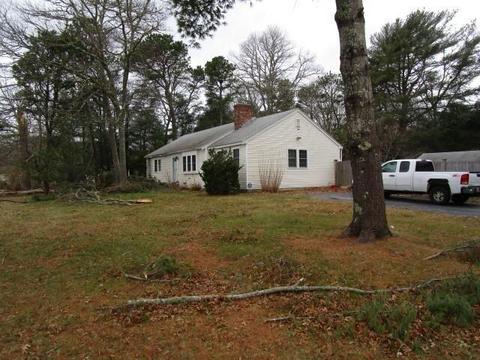 206 Cedric Rd, Barnstable, MA 02632 photo 3