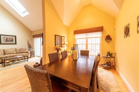 35 Windsor Pt, Mashpee, MA 02649 photo 5