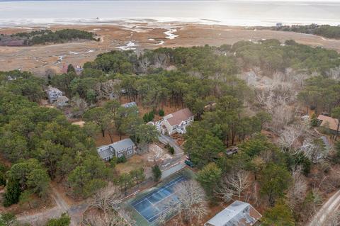 45 E St, Wellfleet, MA 02667 photo 4