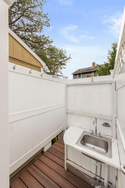 45 E St, Wellfleet, MA 02667 photo 33