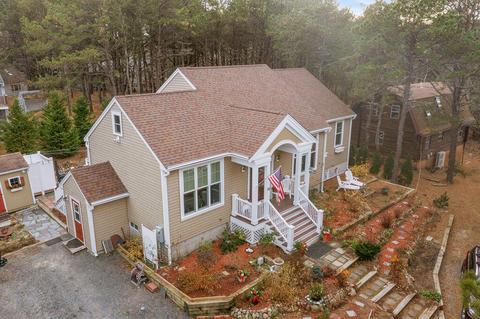 45 E St, Wellfleet, MA 02667 photo 2