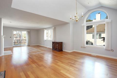 18 Executive Dr, Mashpee, MA 02649 photo 8