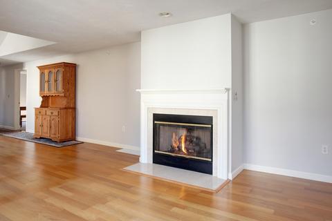18 Executive Dr, Mashpee, MA 02649 photo 6