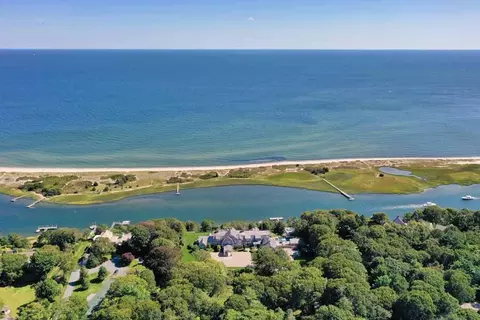 159 Main St, Osterville, MA 02655 photo 3