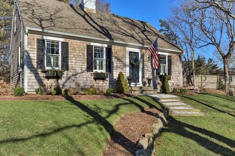 76 Headwaters Rd, Centerville, MA 02632 photo 1