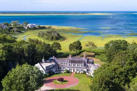 56 Rendezvous Ln, Barnstable, MA 02630 photo 1
