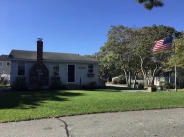 49 Clover Ln, Mashpee, MA 02649 photo 2