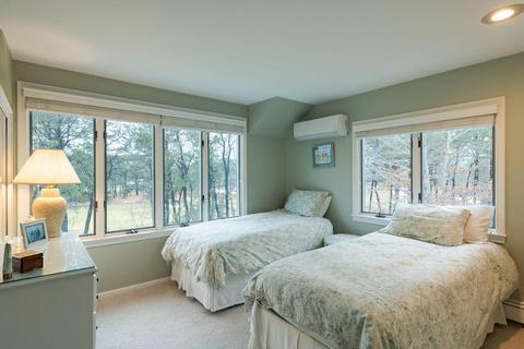 226 Glenneagle Dr, Mashpee, MA 02649 photo 24