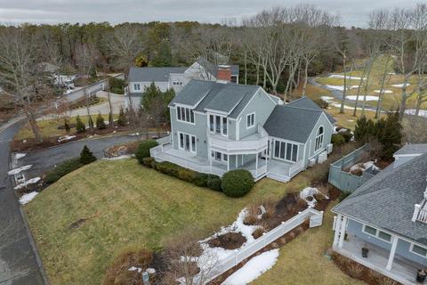 226 Glenneagle Dr, Mashpee, MA 02649 photo 1