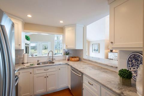 226 Glenneagle Dr, Mashpee, MA 02649 photo 14