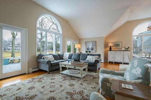 226 Glenneagle Dr, Mashpee, MA 02649 photo 10