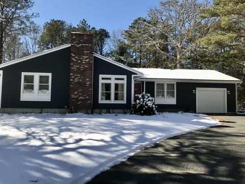 12 Watson Dr, Mashpee, MA 02649 photo 1
