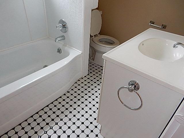  115 Main St, Barnstable, MA 02601 photo 11
