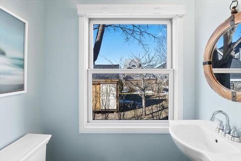 25 Admirals Way, Buzzards Bay, MA 02532 photo 13