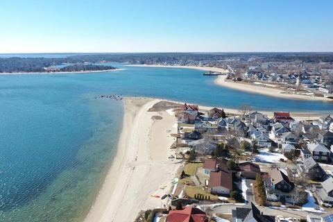 25 Admirals Way, Buzzards Bay, MA 02532 photo 39