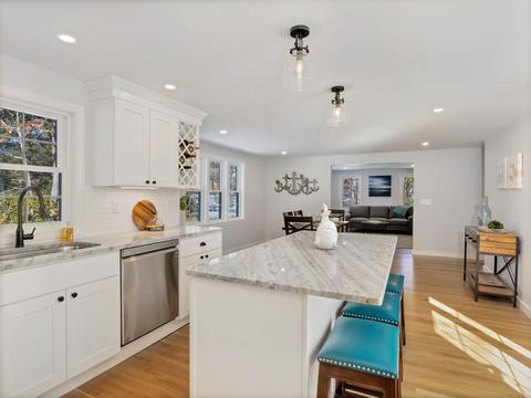 1376 Old Post Rd, Marstons Mills, MA 02648 photo 11
