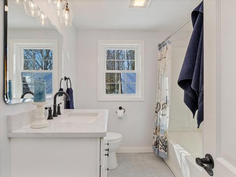 1376 Old Post Rd, Marstons Mills, MA 02648 photo 20