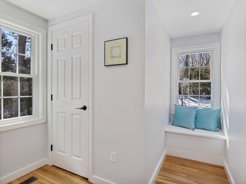 1376 Old Post Rd, Marstons Mills, MA 02648 photo 15