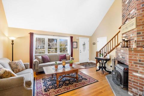 35 Samoset Rd, Marstons Mills, MA 02648 photo 5