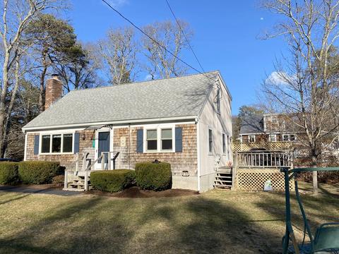 347 Cotuit Rd, Mashpee, MA 02649 photo 1