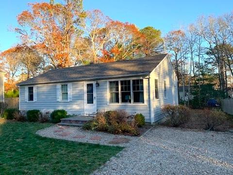10 Alma Rd, Mashpee, MA 02649 photo 1