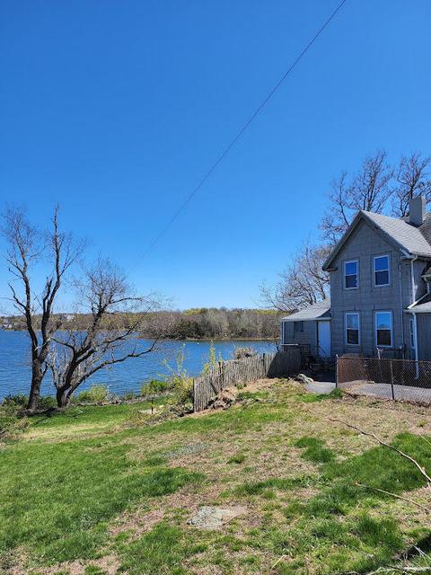 7 Richards Rd, Hull, MA 02045 photo 2