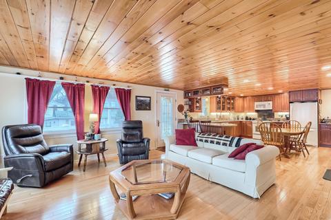 4 Canedy St, West Wareham, MA 02576 photo 11