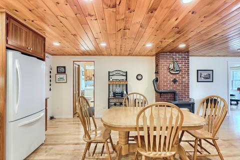 4 Canedy St, West Wareham, MA 02576 photo 15