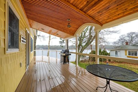 4 Canedy St, West Wareham, MA 02576 photo 8