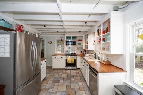 78 Hathaway St, Wareham, MA 02571 photo 14