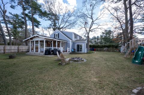 78 Hathaway St, Wareham, MA 02571 photo 3