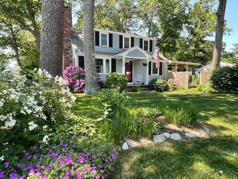 78 Hathaway St, Wareham, MA 02571 photo 1