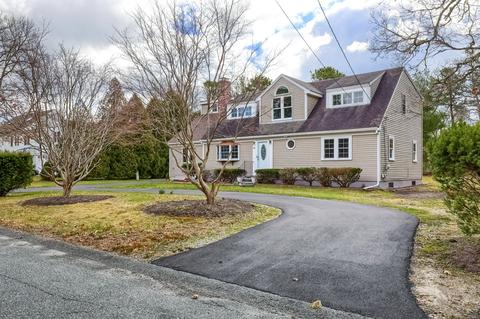 99 Pineview Dr, Cotuit, MA 02635 photo 2