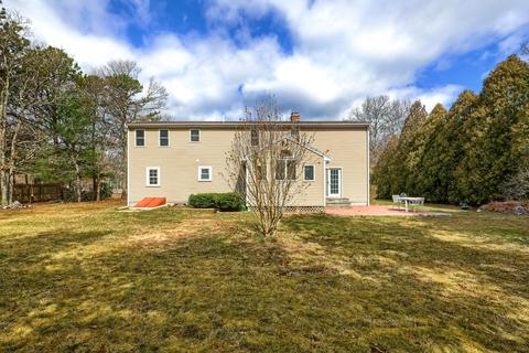 99 Pineview Dr, Cotuit, MA 02635 photo 38