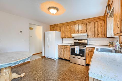 6 Odyssis Dr, Buzzards Bay, MA 02532 photo 18