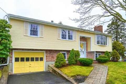 6 Odyssis Dr, Buzzards Bay, MA 02532 photo 3