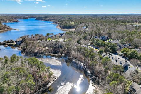 9 Riverview Ave # -b, Mashpee, MA 02649 photo 4