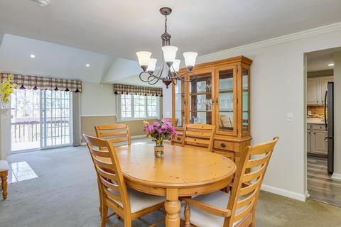 16 Executive Dr, Mashpee, MA 02649 photo 7