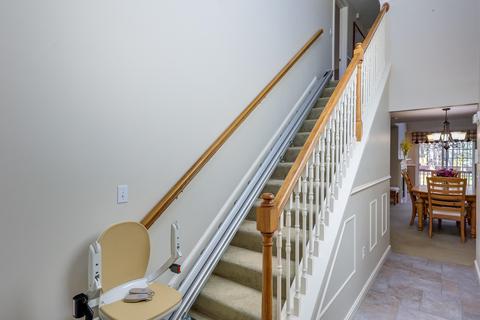 16 Executive Dr, Mashpee, MA 02649 photo 20