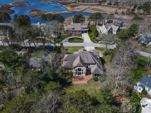 44 Bayshore Dr, Mashpee, MA 02649 photo 17