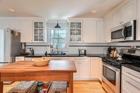 94 Anchor Ln, Cotuit, MA 02635 photo 11