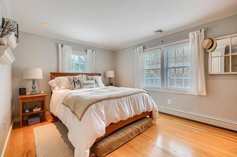 94 Anchor Ln, Cotuit, MA 02635 photo 16